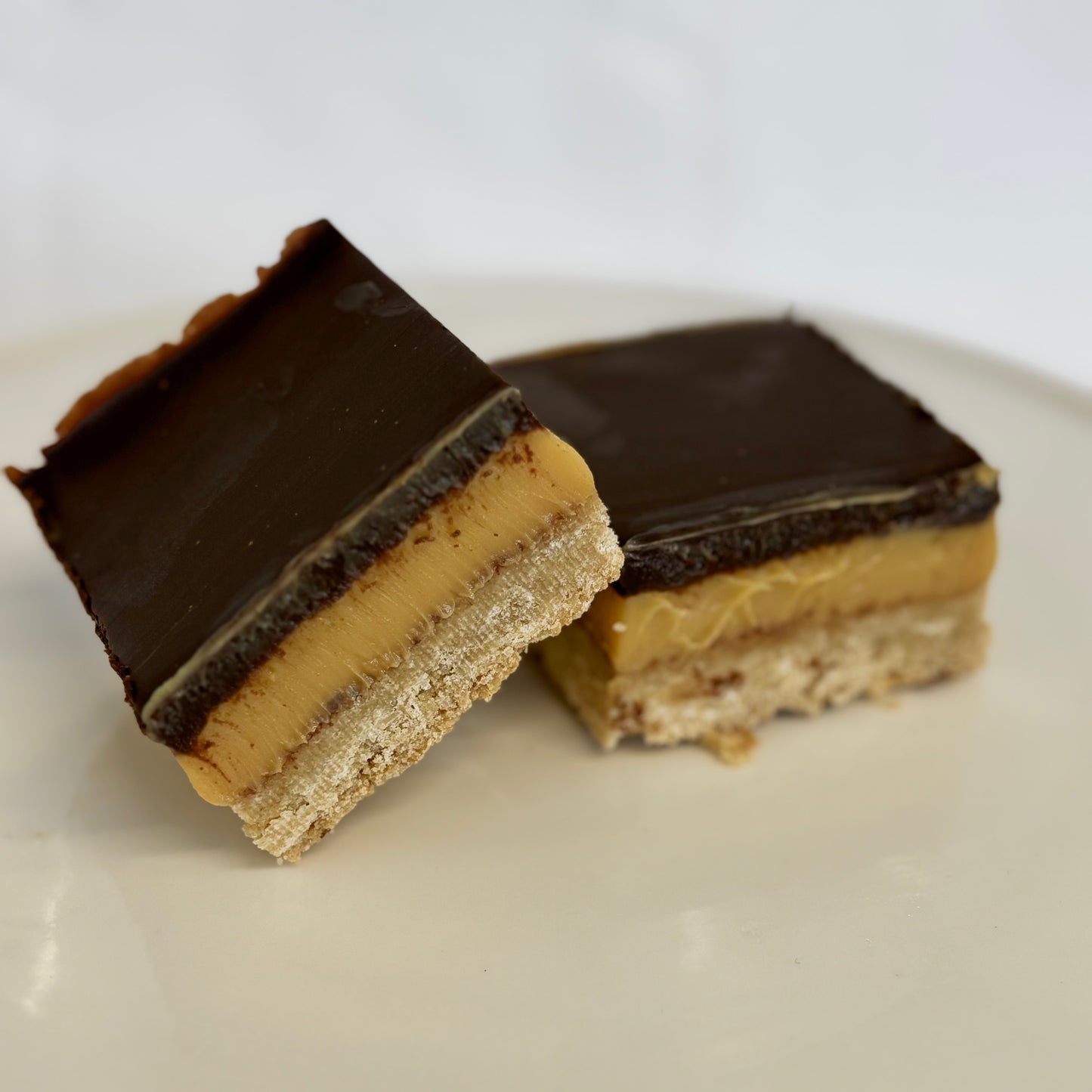 Gluten Free Caramel Slice