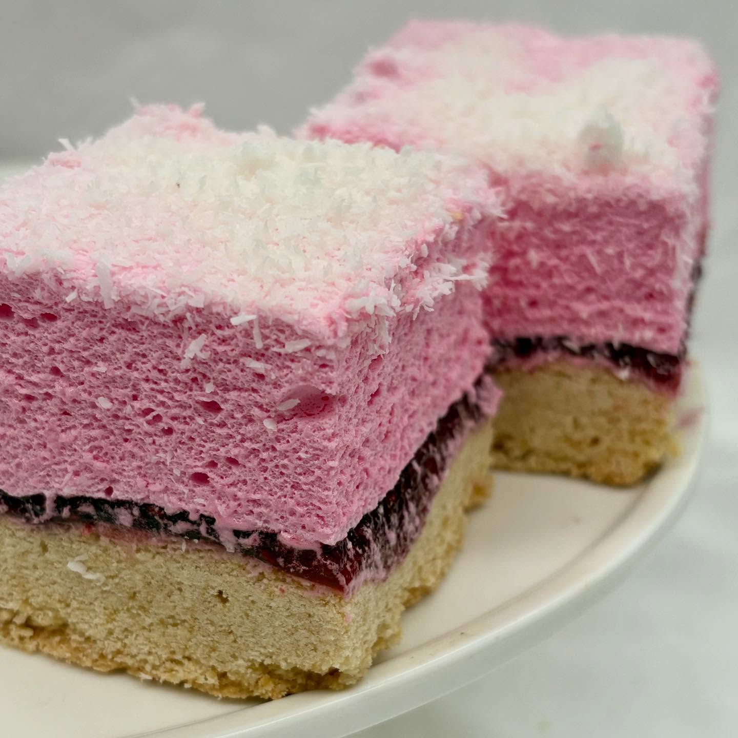 GLUTEN FREE Marshmallow Slice